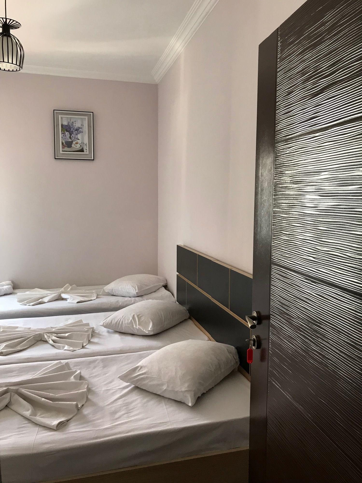 Holiday House Batumi Kültér fotó