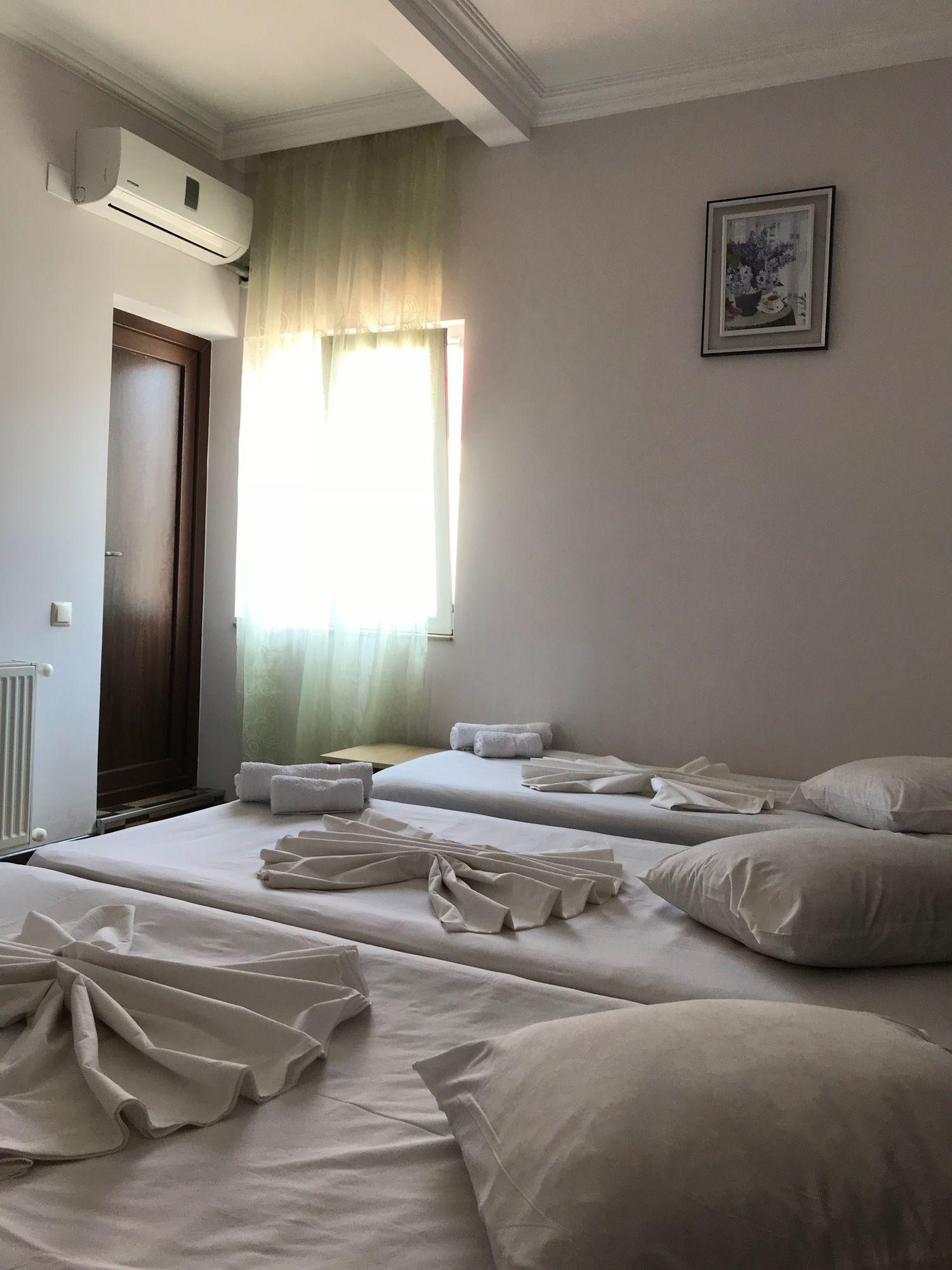 Holiday House Batumi Kültér fotó